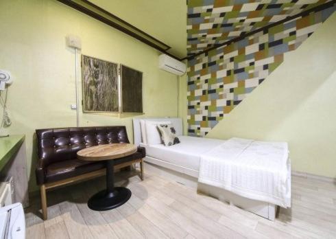 Feel Motel Пхочхон Экстерьер фото